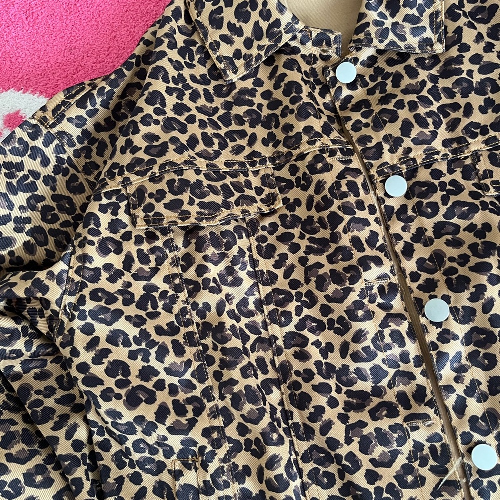 Leopard Print Jacket - Picture 2 of 2